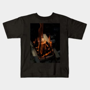 Log fire 1 Kids T-Shirt